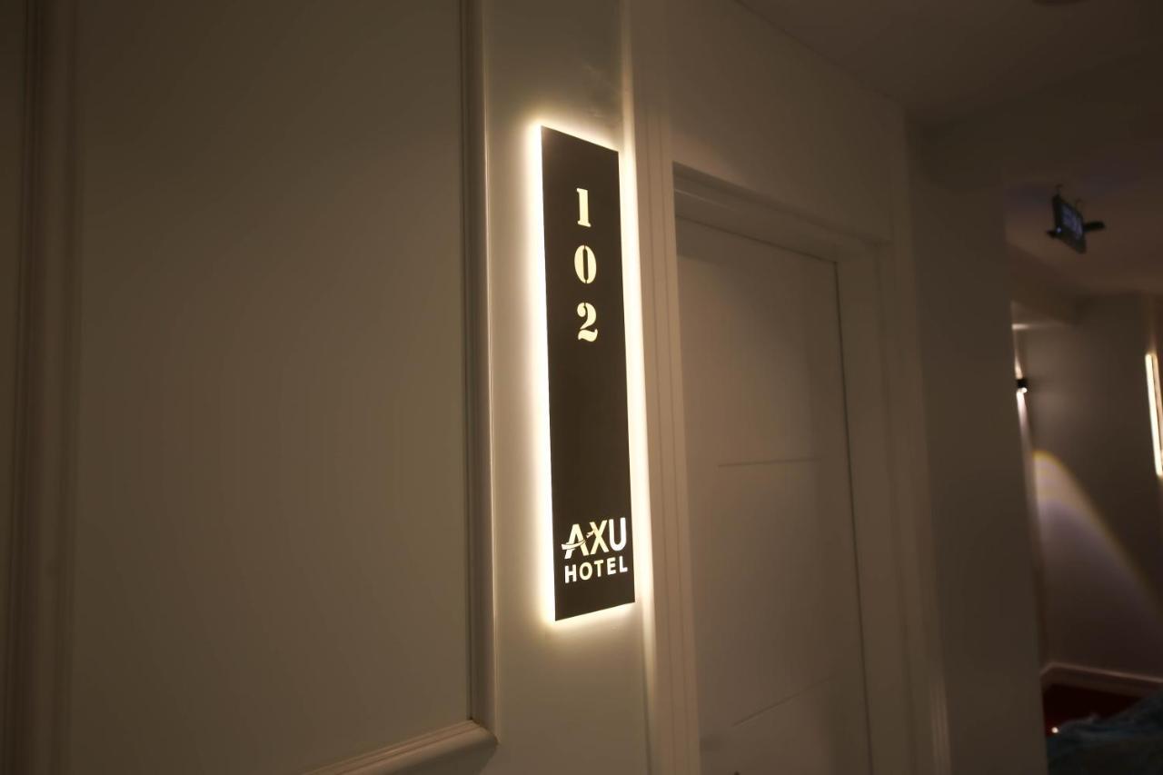 Axu Airport Hotel Arnavutkoy Exterior foto A room number sign