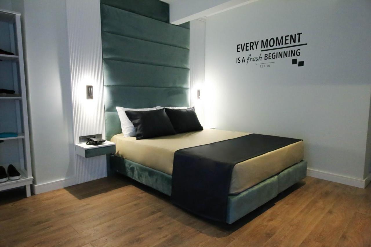 Axu Airport Hotel Arnavutkoy Exterior foto A bedroom at the hotel