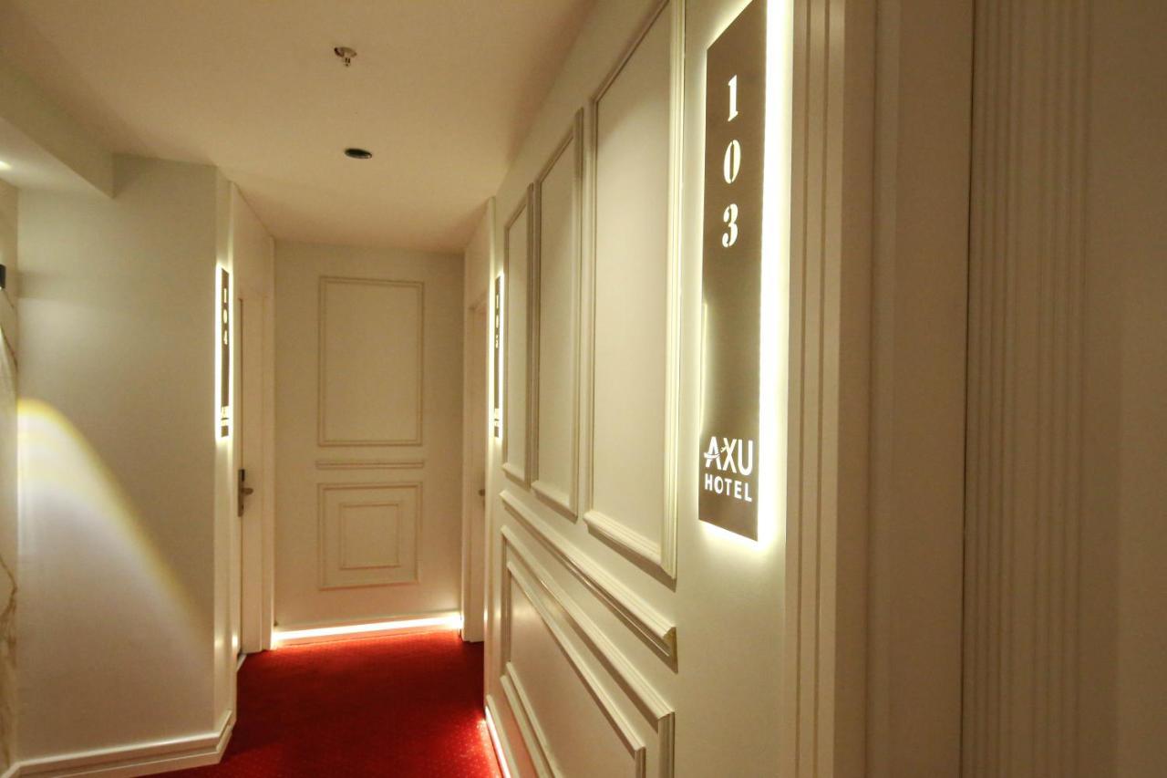Axu Airport Hotel Arnavutkoy Exterior foto A corridor at the hotel