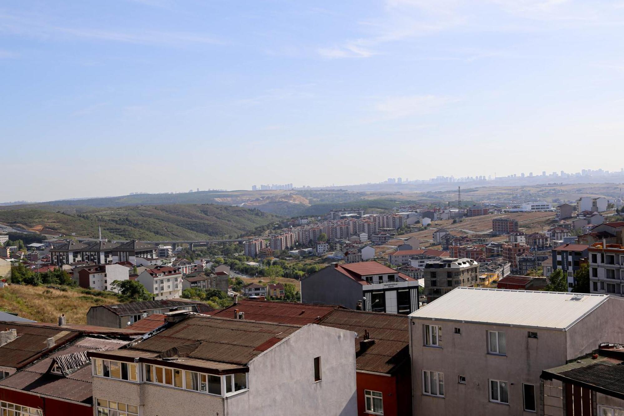 Axu Airport Hotel Arnavutkoy Exterior foto View of the city