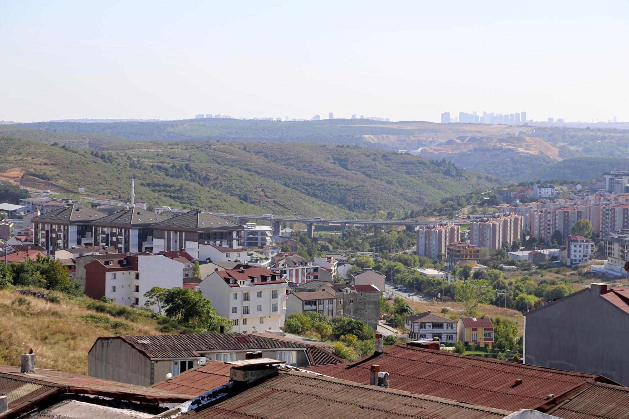 Axu Airport Hotel Arnavutkoy Exterior foto View of the town